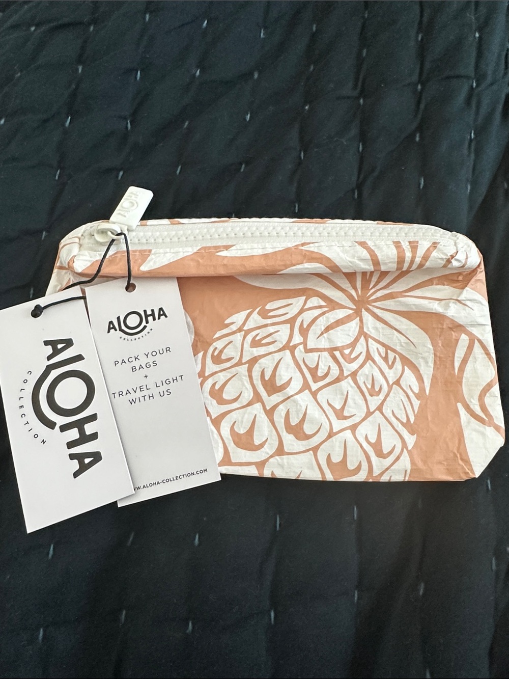 ALOHA Collection Mini Pa’ina INV Desert zipper pouch NWT